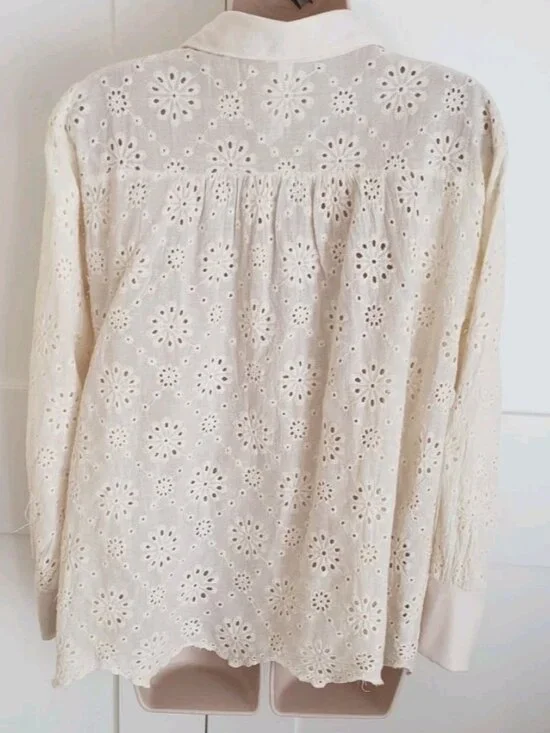 NY COLLECTION IVORY EYELET BUTTON FRONT BLOUSE SHIRT LARGE - Picture 4 of 9